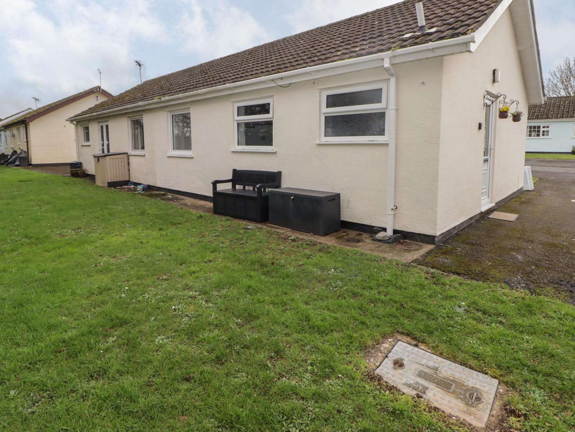 13 Gower Holiday Village Swansea Zewnętrze zdjęcie