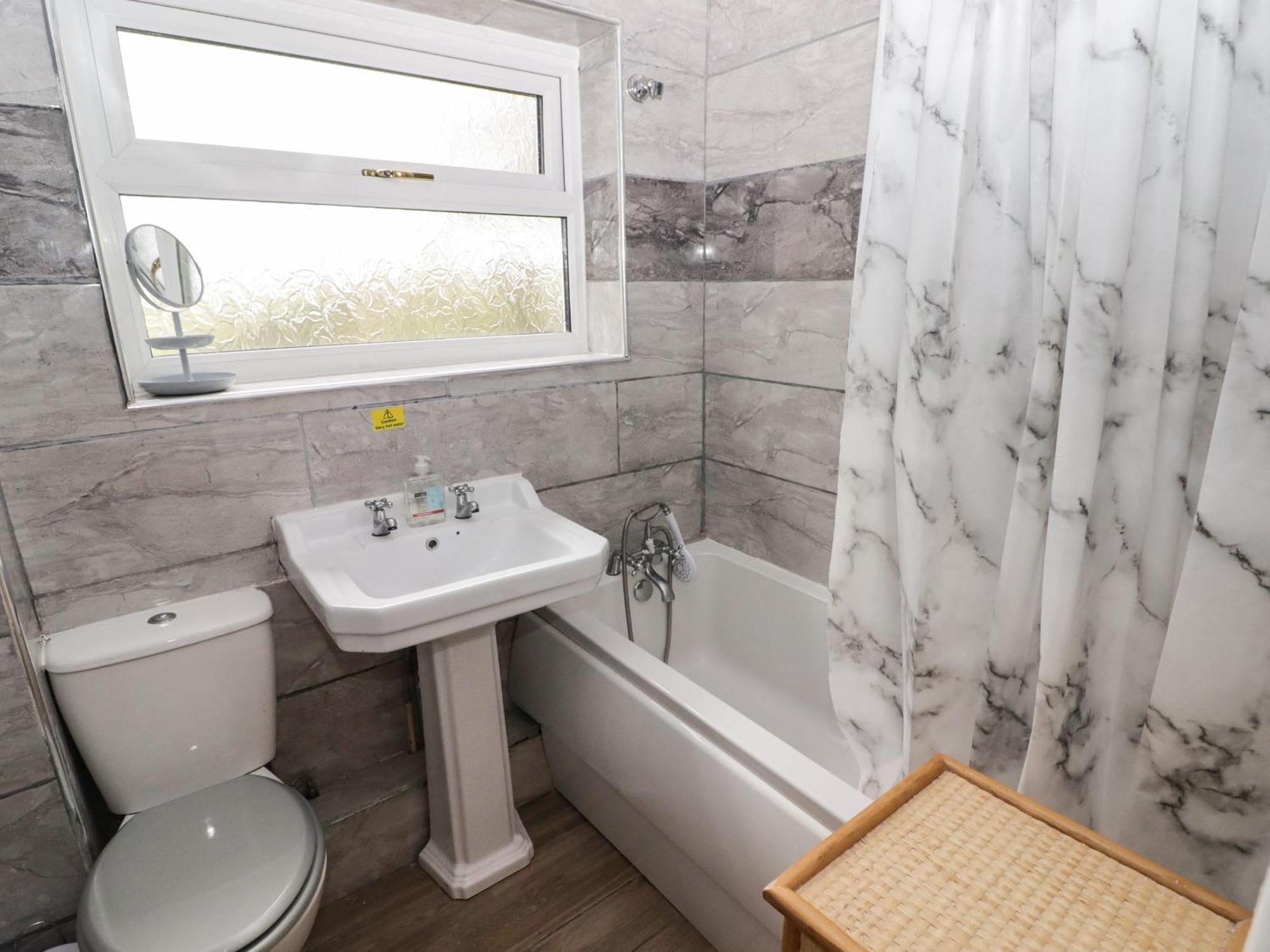 13 Gower Holiday Village Swansea Zewnętrze zdjęcie